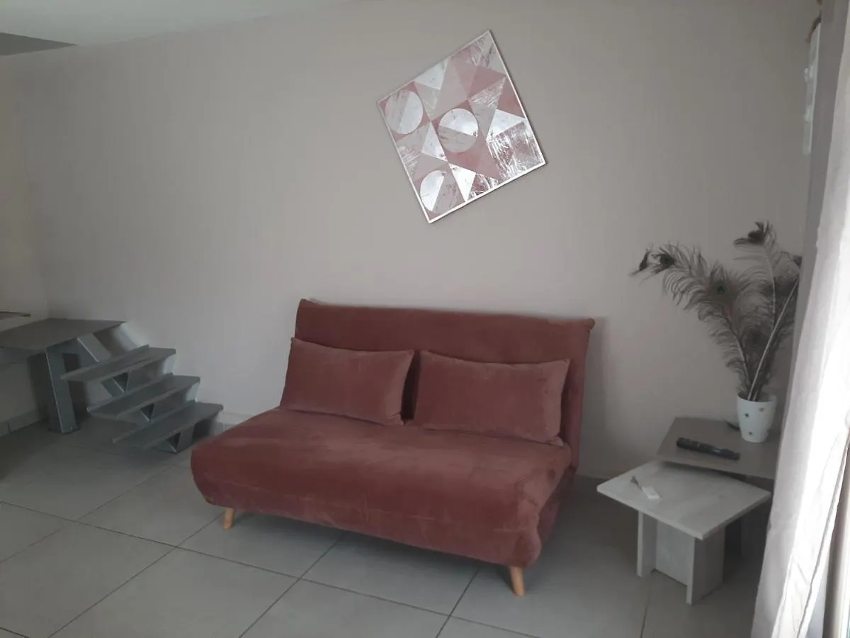Gite De Charme Arles Landhuis